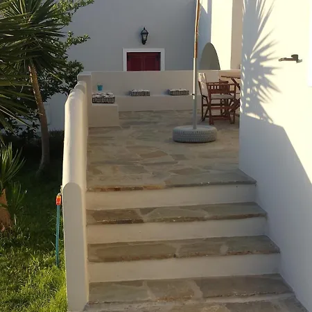 Terra Naxos Tatil Evi *